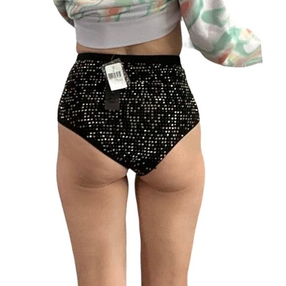NWT Rhinestone Studded High Waist Hot Pants Bootie Shorts Size Med - Picture 5 of 15